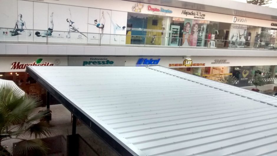 Cubierta para Terraza en Plaza Comercial